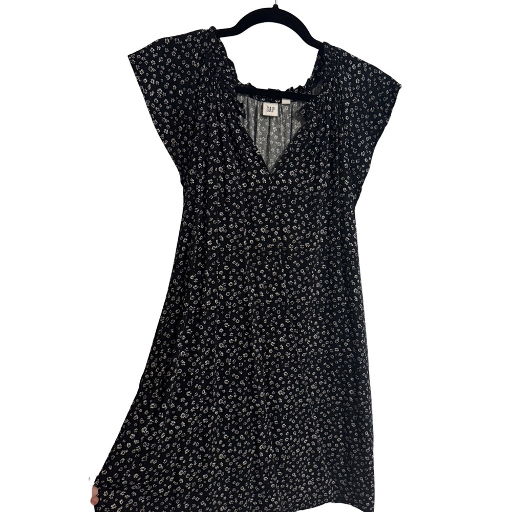 GAP Black and White Floral Mini Dress